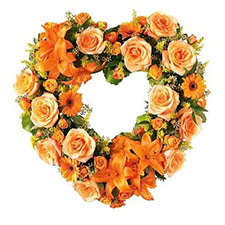 Coroa de flores formato coração para funeral